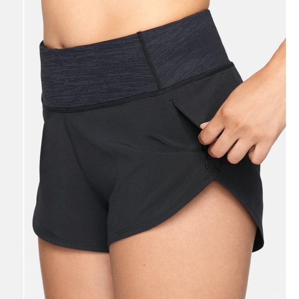 Outdoor Voices Hudson Running Short - Black